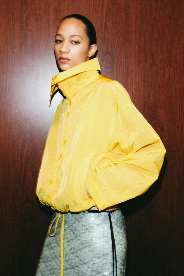 Bomber με όρθιο γιακά, Zara.