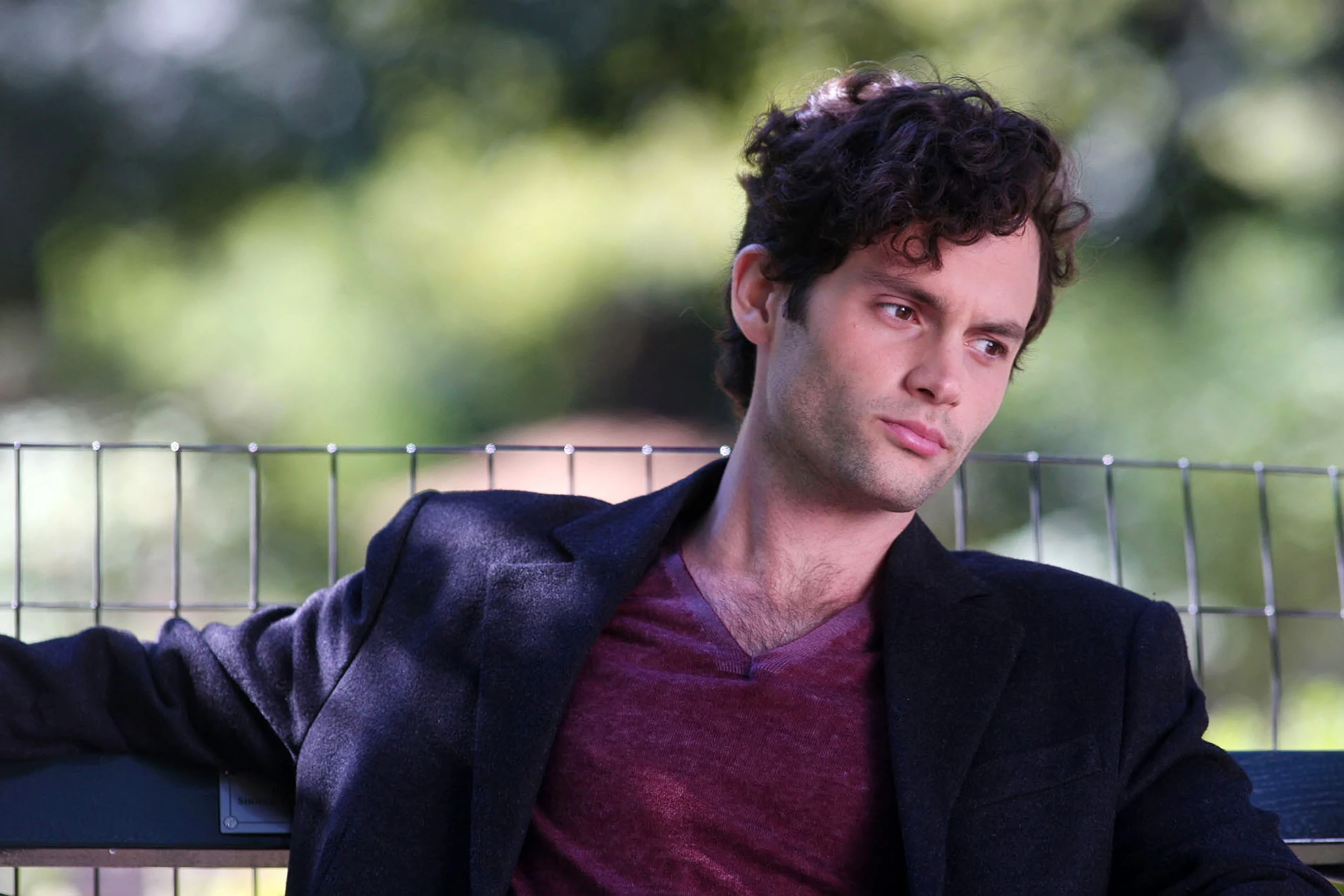Ο Penn Badgley και η σύζυγός του περιμένουν το πρώτο τους παιδί