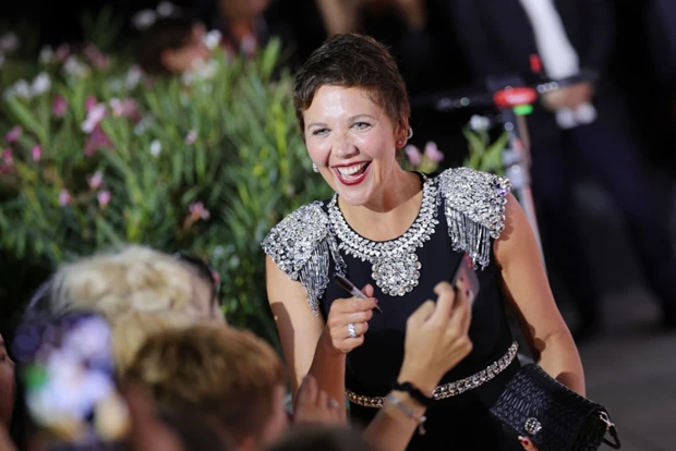 Από την Κέρκυρα στη Βενετία | Η Maggie Gyllenhaal αναλαμβάνει τα ηνία της κριτικής επιτροπής του Φεστιβάλ
