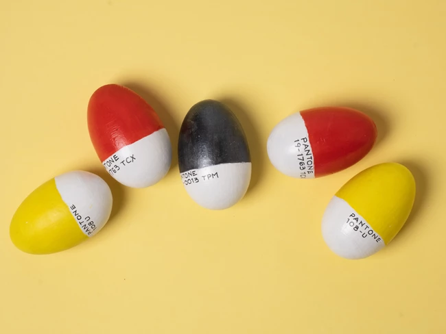 Ξύλινα αυγά Pantone