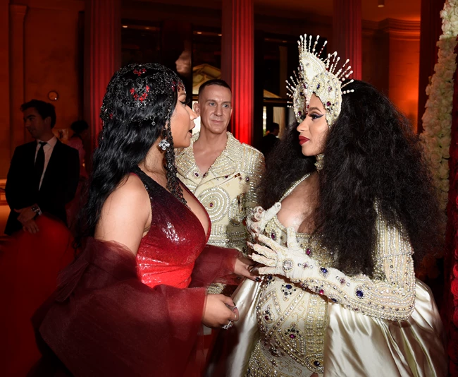 Nicki Minaj cardi b