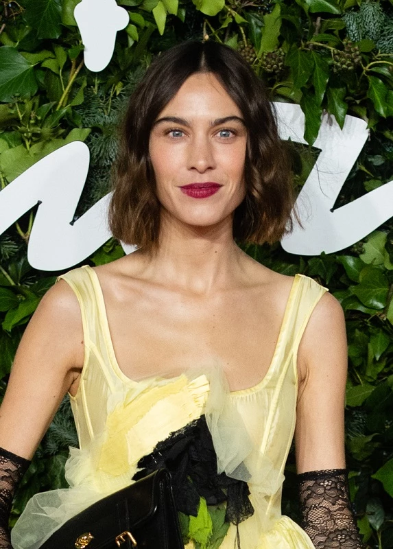 κοντά μαλλιά 2022