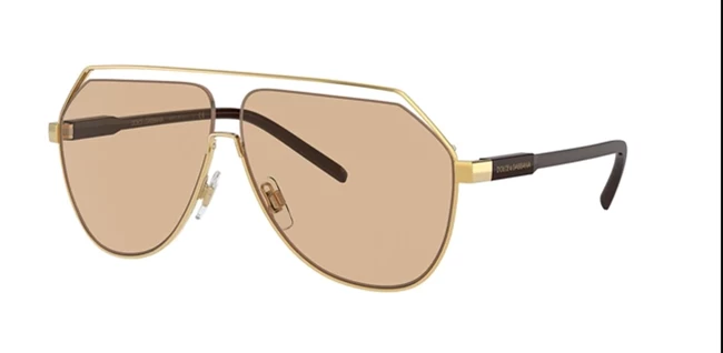 5 ζευγάρια γυαλιά ηλίου που δεν φεύγουν ποτέ από τη μόδα