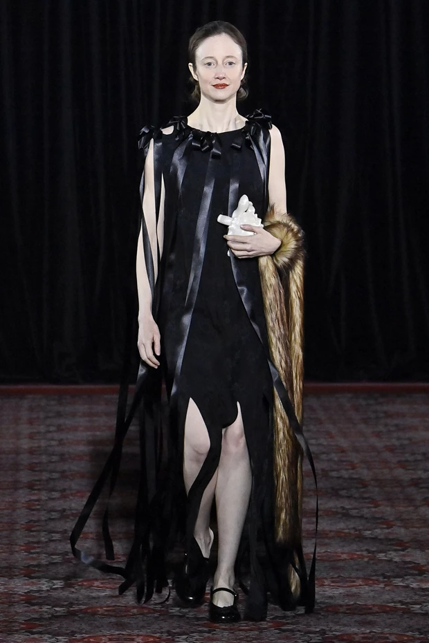 LFW FW25 | Οι 7 τάσεις που κυριάρχησαν στα catwalks του Λονδίνου