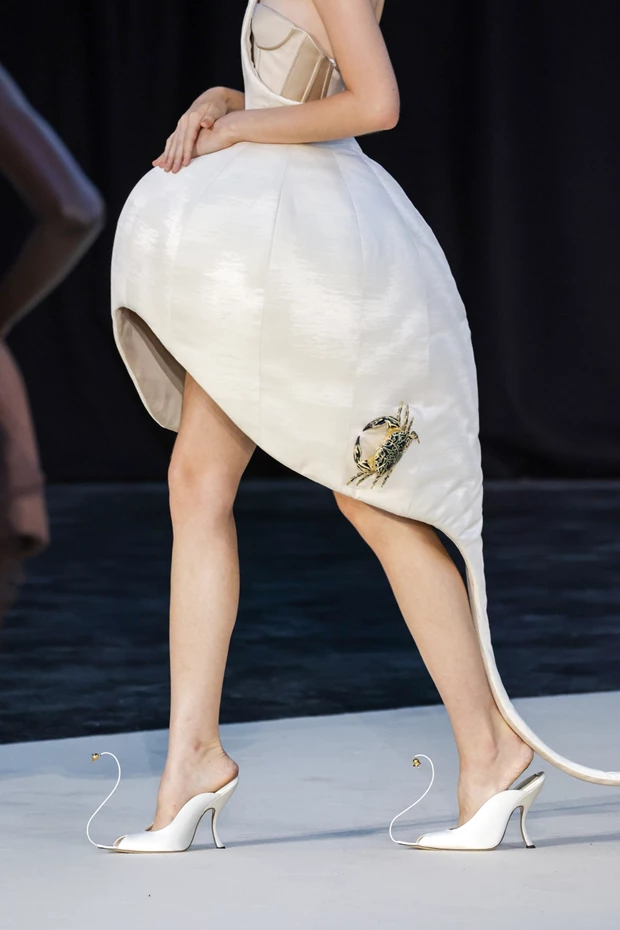 Ashi Studio Couture FW 2026-27