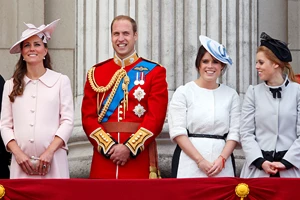 Πριγκίπισσα Ευγενία | Οι τρυφερές φωτογραφίες που δείχνουν τον γιο της, August, να κάνει τα πρώτα του βήματα