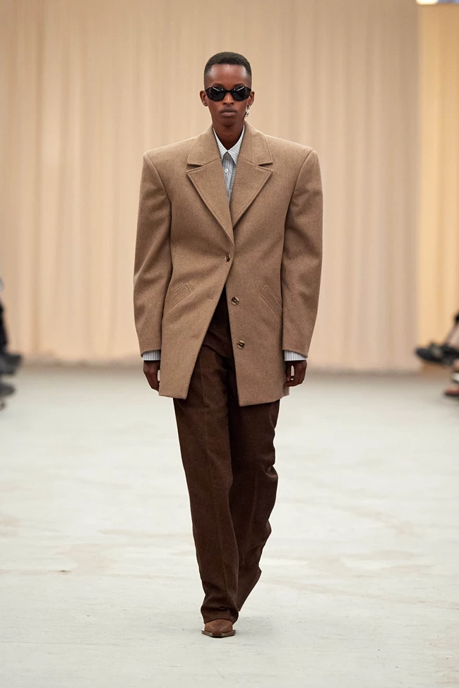 Remain AW'23