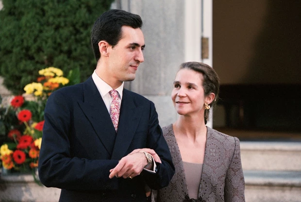 Βασίλισσα Σοφία | Ο εγγονός της, Felipe de Marichalar περνά υπέροχα με τον παππού του Χουάν Κάρλος στο Άμπου Ντάμπι