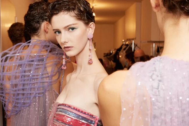 It's Official | Αυτή είναι η πιο όμορφη τάση στο μακιγιάζ της Άνοιξης 2022