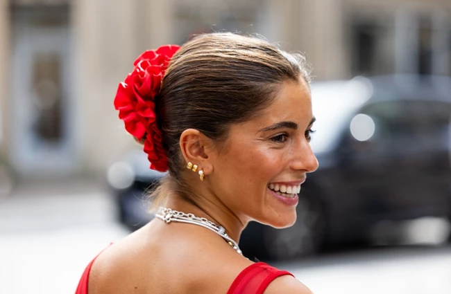 Η τάση μαλλιών στην οποία ορκίζονται οι Σκανδιναβές αυτήν την περίοδο