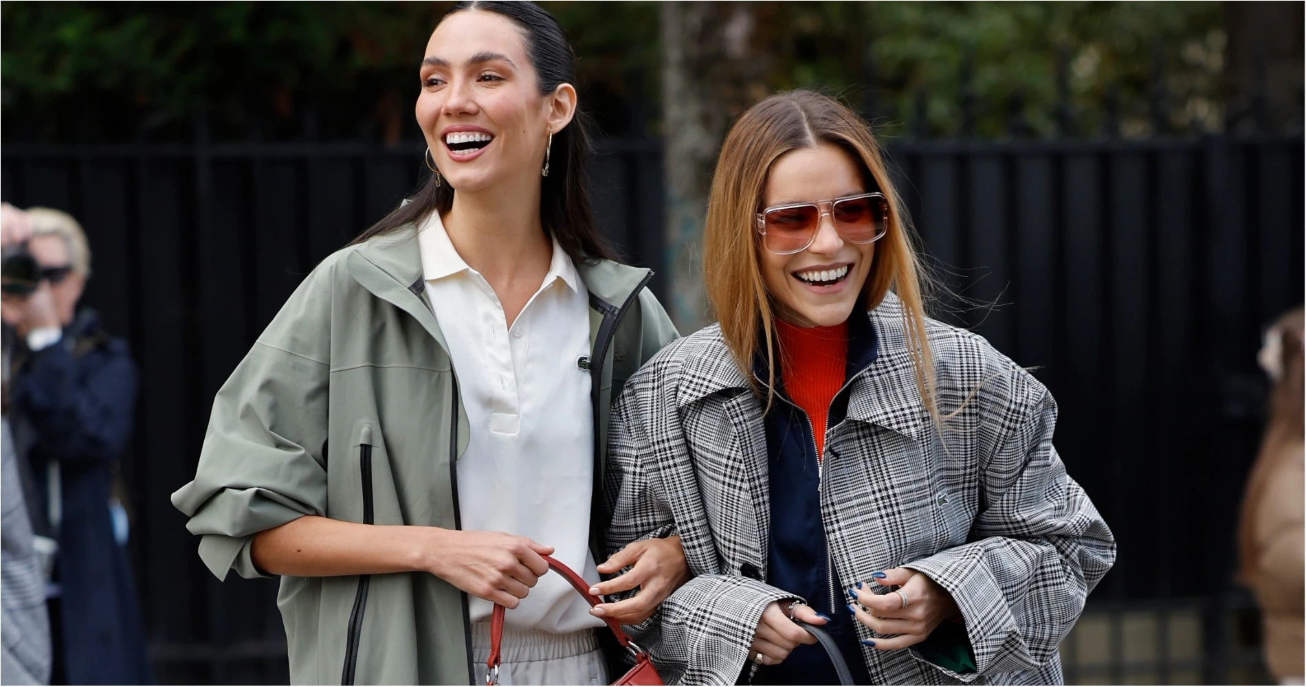 Οι κομψές εμφανίσεις που μπορείτε να κάνετε φορώντας κομμάτια που είναι τάση