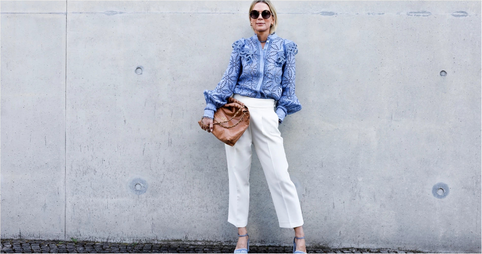 Τα κομψά σανδάλια με πλατφόρμα που θα αναδείξουν το summer look σας