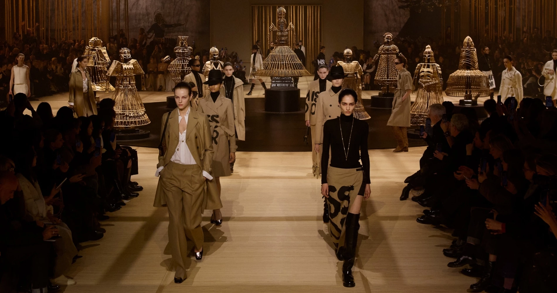 Το it χρώμα στο μακιγιάζ της επόμενης σεζόν σύμφωνα με τον οίκο Dior