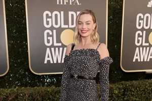 Margot Robbie | Η πρώτη φωτογραφία της ηθοποιού ως Barbie στη νέα ταινία της Greta Gerwig