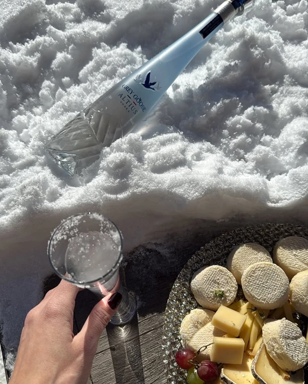 Ηλιάνα Παπαγεωργίου Grey Goose