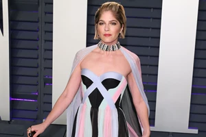 Selma Blair | Τα καλά νέα μετά από μια επταετή μάχη με τη σκλήρυνση κατά πλάκας