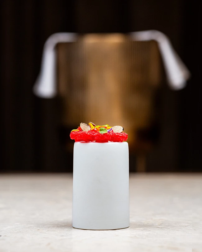 Valentine's Chic | Το Makris Athens δημιουργεί μία μαγική ατμόσφαιρα γεύσης και ρομαντισμού μέσα από ένα ειδικά σχεδιασμένο μενού