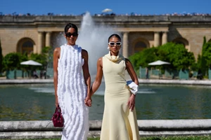 The Butter Υellow Trend | Πώς θα φορέσετε την πιο δημοφιλή τάση του φετινού καλοκαιριού