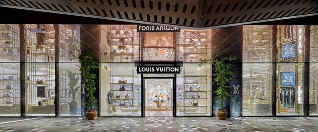 Louis Vuitton Store