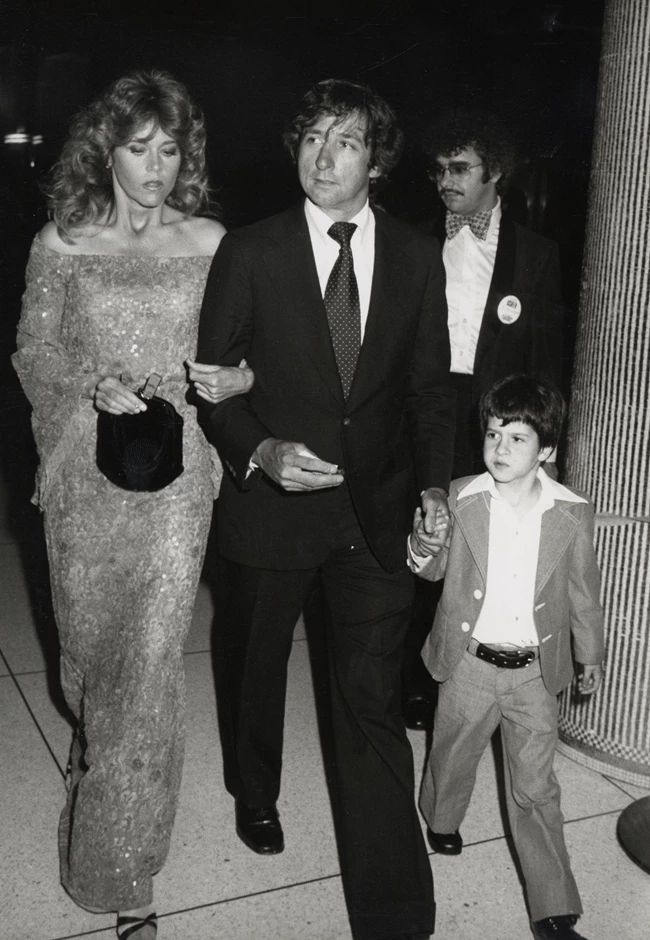 Ο Tom Hayden από τους 7 του Σικάγου ήταν παντρεμένος με τη Jane Fonda