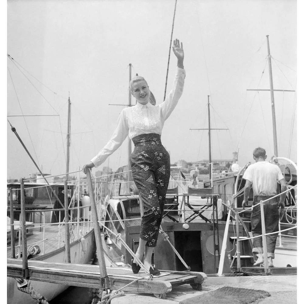 Capri pants