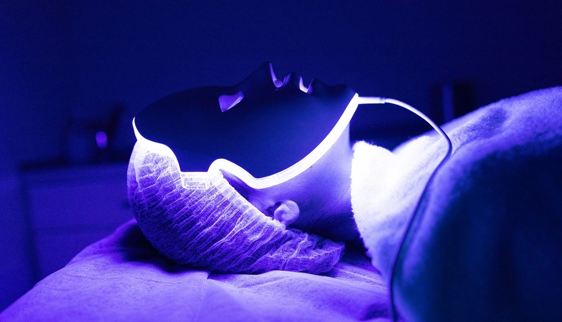 Οι καλύτερες LED μάσκες για αποτελεσματική μείωση όλων των σημαδιών γήρανσης