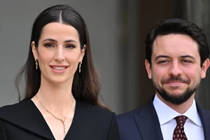 Πριγκίπισσα Iman | Η μικρή κόρη της πριγκίπισσας Rajwa και του πρίγκιπα Hussein κλέβει την παράσταση σε νέο βίντεο