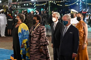 Βασίλισσα Ελισάβετ | Η Τζαμάικα την απομακρύνει από αρχηγό κράτους μετά τo ταξίδι της Kate και του William στη χώρα