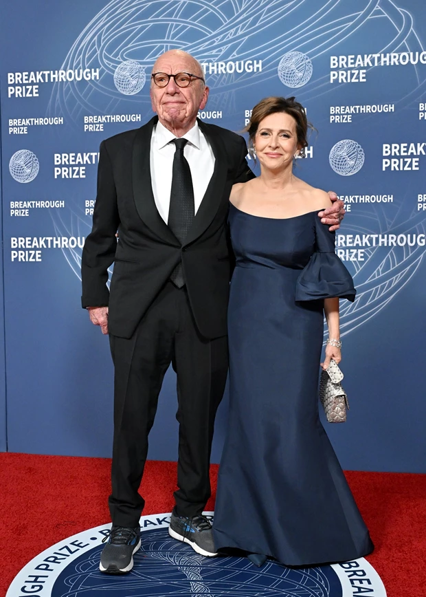 Ο Rupert Murdoch σε μια σπάνια εμφάνιση με την 5η σύζυγό του, Elena Zhukova