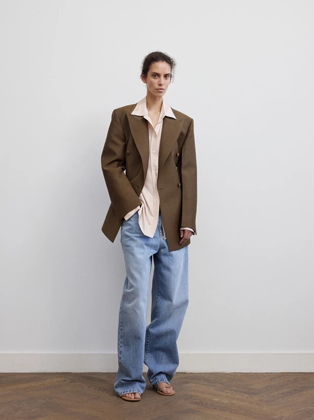 πολυαγαπημένα Róhe Frame blazers,