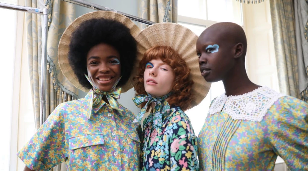 Οι 10 κορυφαίες τάσεις ομορφιάς της επόμενης σεζόν σύμφωνα με την Milan Fashion Week SS22