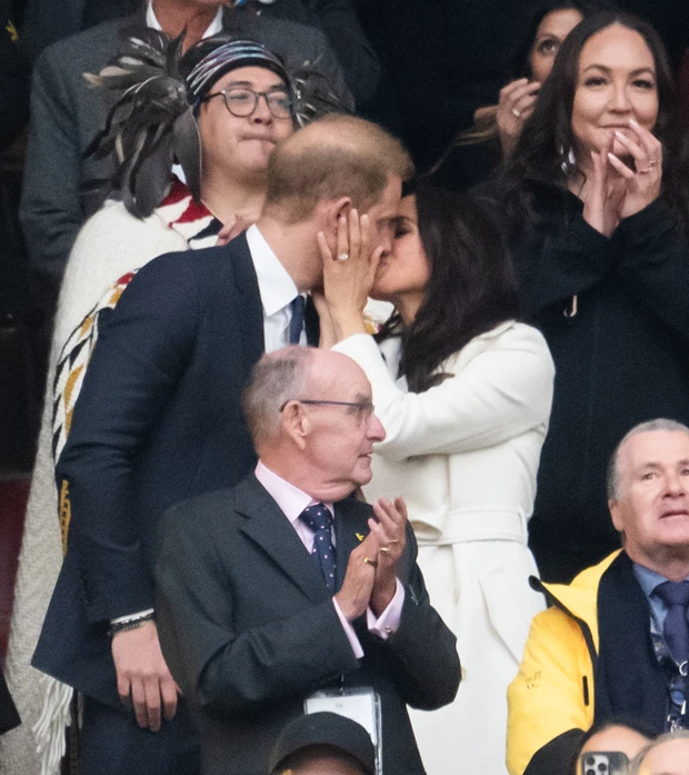 Πρίγκιπας Harry & Meghan Markle | Τα τρυφερά στιγμιότυπά τους στα Invictus Games