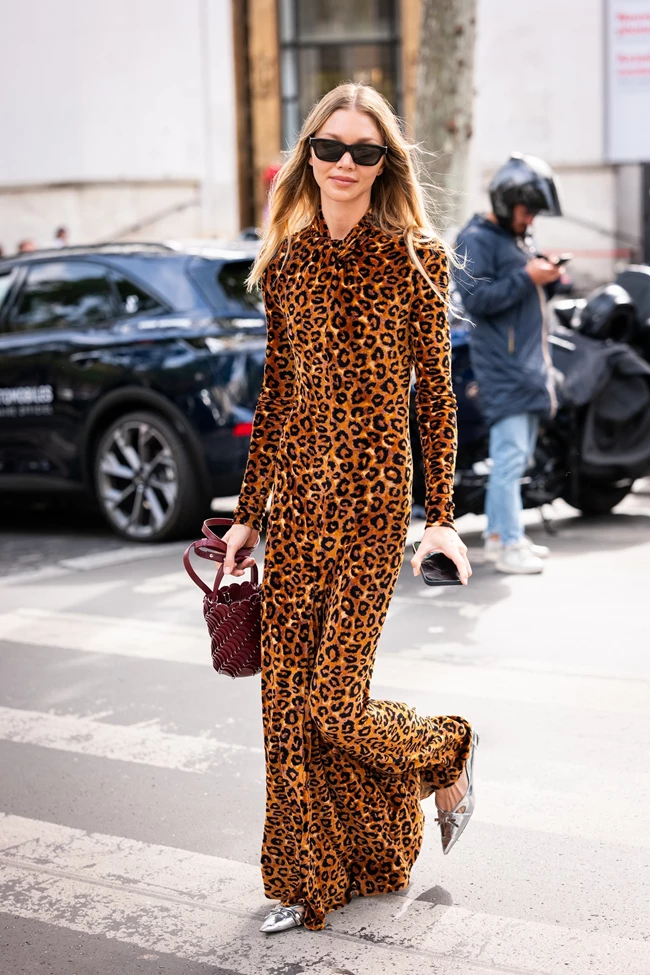 metallic shoes street style