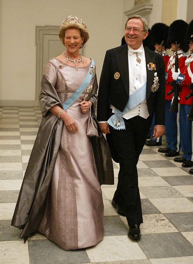 Τεως βασιλιας