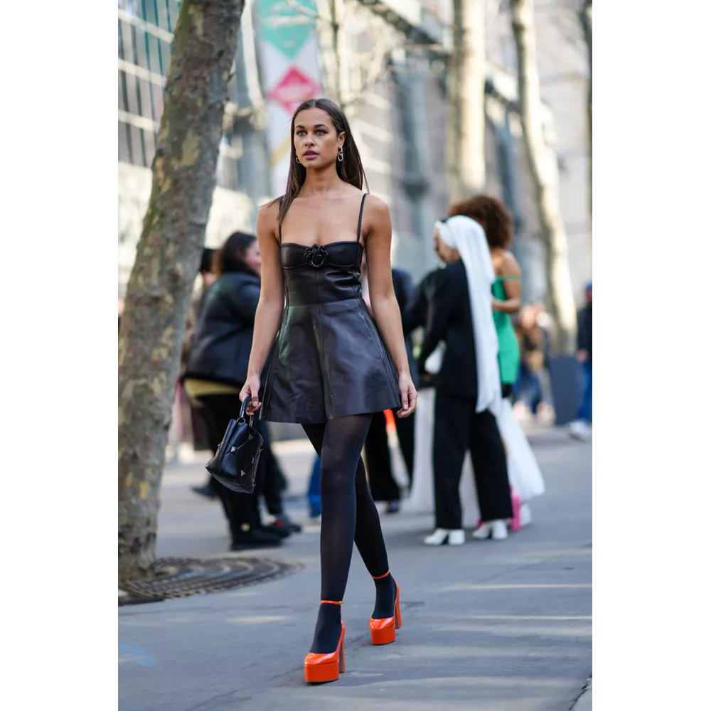 Μίνι φόρεμα + platform heels