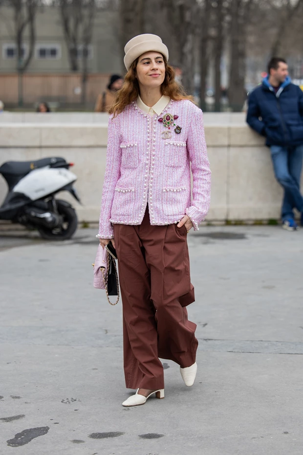 καφέ παντελόνι