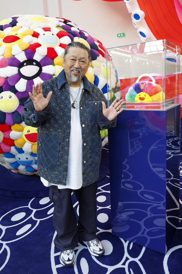 Ο Takashi Murakami στην Art Basel 2025