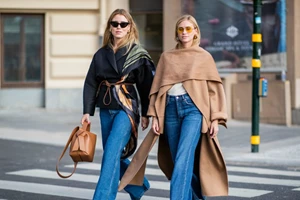 Οι Jimmy Choo μπότες της Rosie Huntington-Whiteley στο Black Friday sale