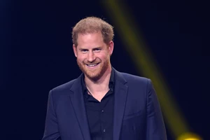 "Πείθεις τον εαυτό σου ότι..." | Ο πρίγκιπας Harry μιλά για τον θάνατο της μητέρας του, Diana