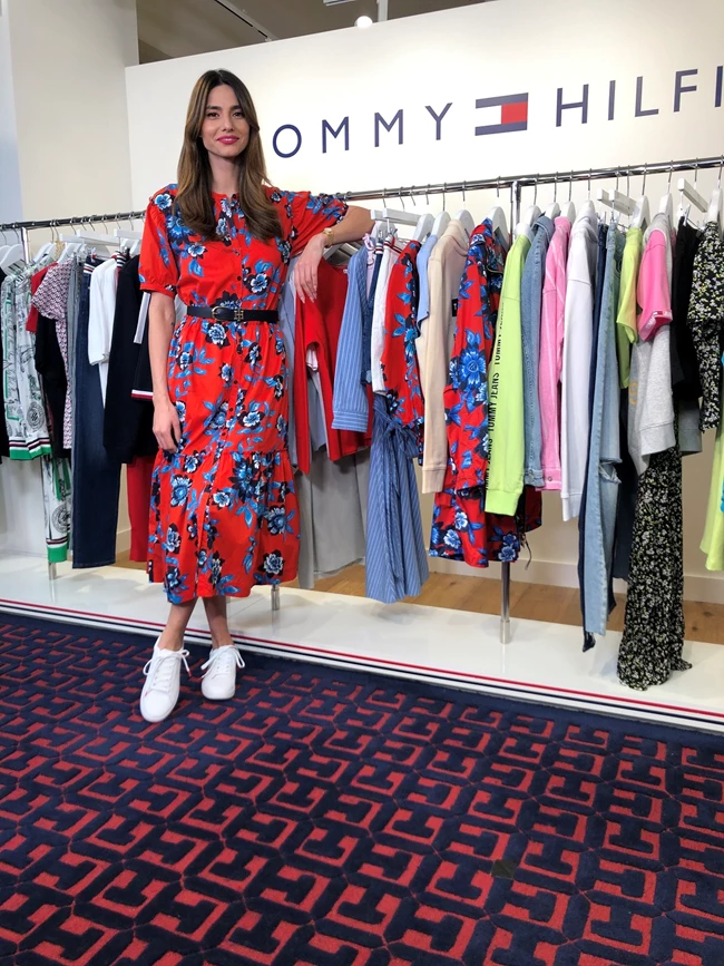 Όσα έγιναν στο πρώτο Tommy Hilfiger Livestream Shopping Event στην Ελλάδα με οικοδέσποινα την Ηλιάνα Παπαγεωργίου