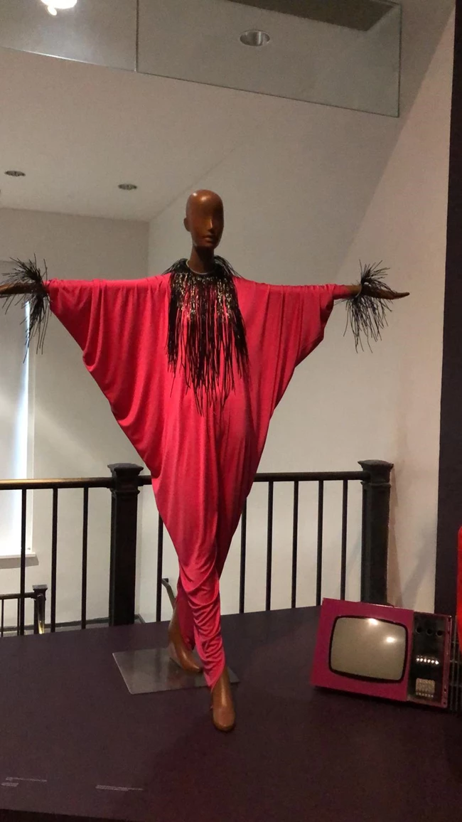 Pierre Cardin - Future Fashion