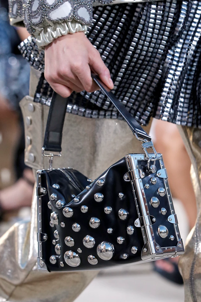 Louis Vuitton Cruise 2023