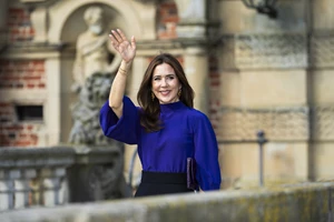 Το blazer από τη Massimo Dutti που φόρεσε η Mary της Δανίας είναι η πιο έξυπνη επιλογή για άνοιξη