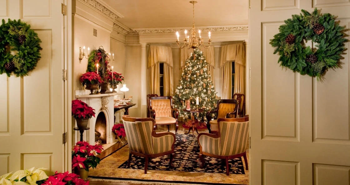 Ποια είναι η vintage καρέκλα "φρύνος" που επιστρέφει στη μόδα το 2026;