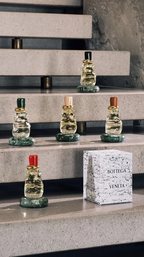 Ο οίκος Bottega Veneta λανσάρει την πρώτη του συλλογή αρωμάτων