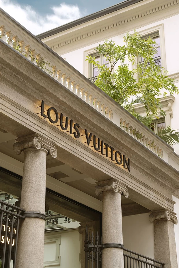 LV