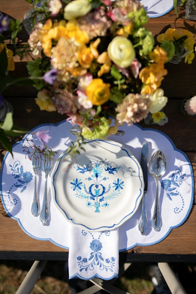 Ancient Kallos συλλογή με κεραμικά