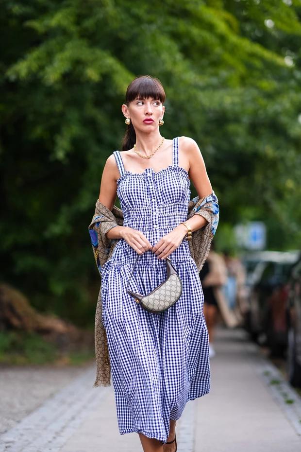 εμπριμέ ρούχα