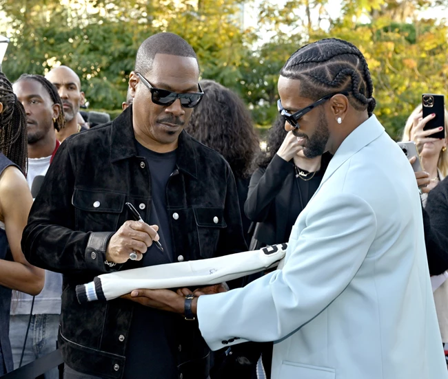 Eddie Murphy | Στην πρεμιέρα της νέας του ταινίας με την σύντροφο και τρία από τα δέκα παιδιά του