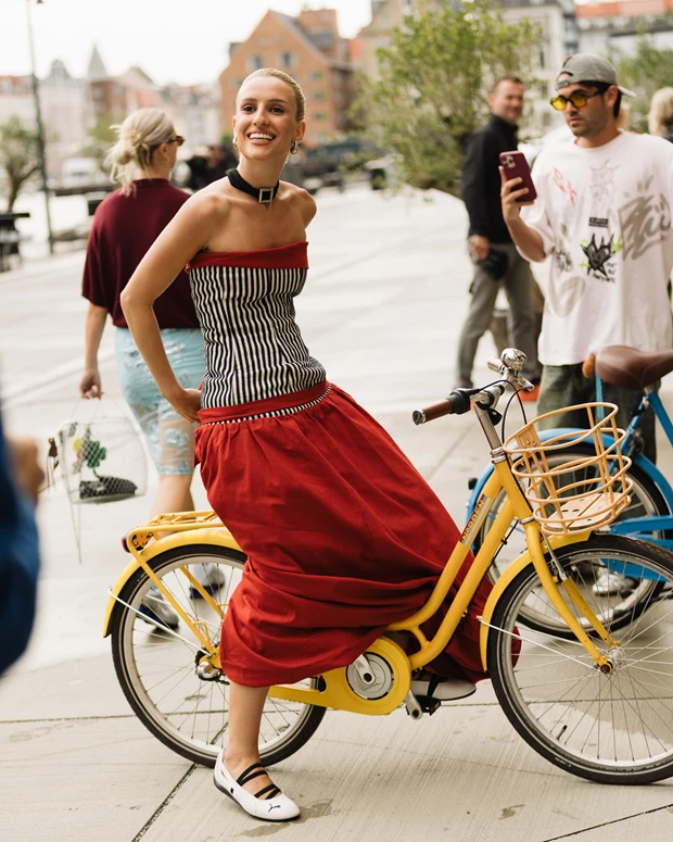 Το street style της Εβδομάδας Μόδας της Κοπεγχάγης είναι η σύγχρονη μόδα στην πιο αυθεντική της μορφή
